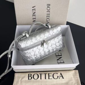 bottega veneta